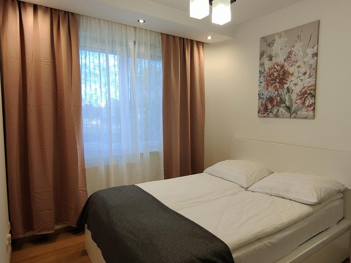 Apartament F&J #12 Torun Exterior photo